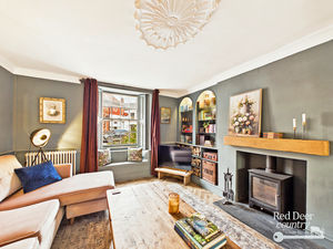Living Room- click for photo gallery